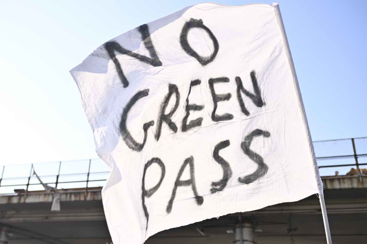 No Green pass Milano