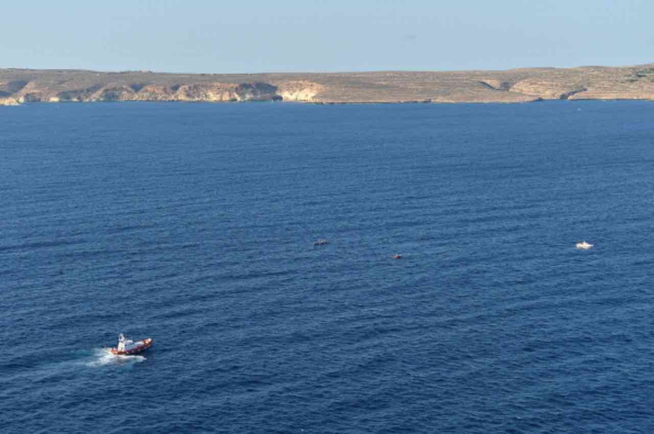 Poliziotto trovato in mare a Lampedusa 