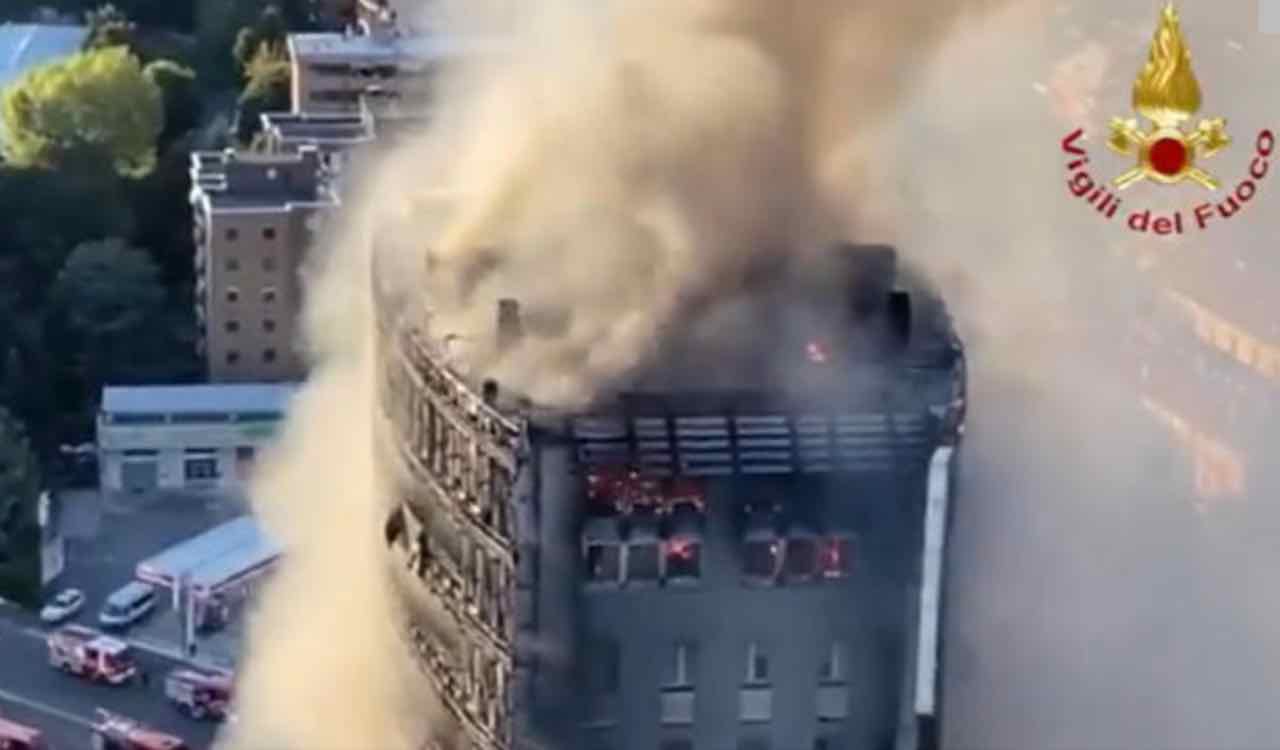 Incendio Torre dei Moro a Milano 