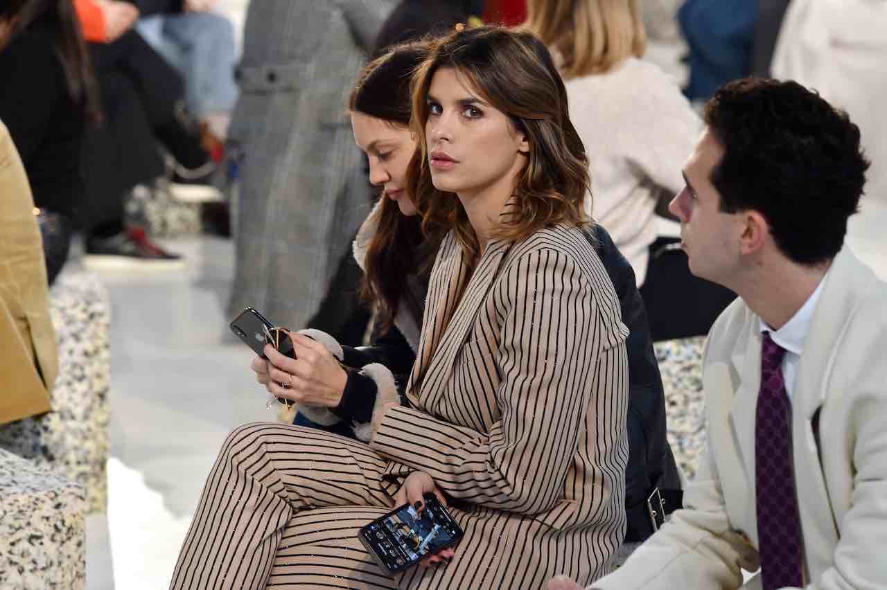 Elisabetta Canalis fascino sotto le feste (ANSA)