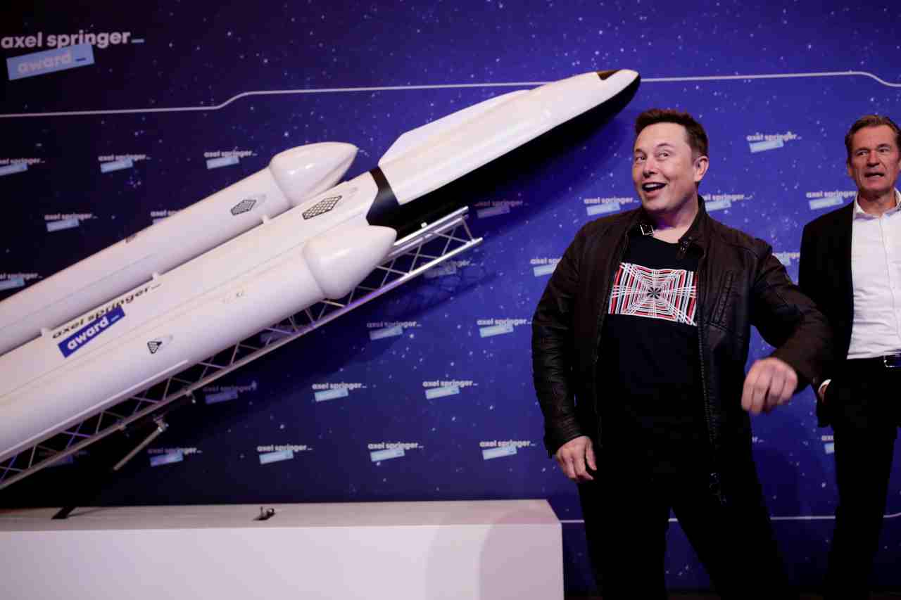 SPaceX Elon Musk