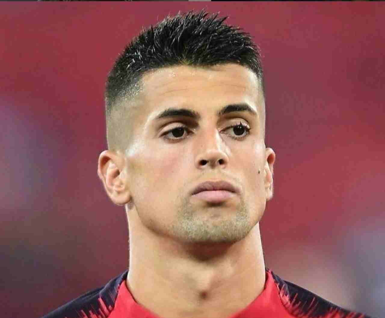 Joao Cancelo rapina