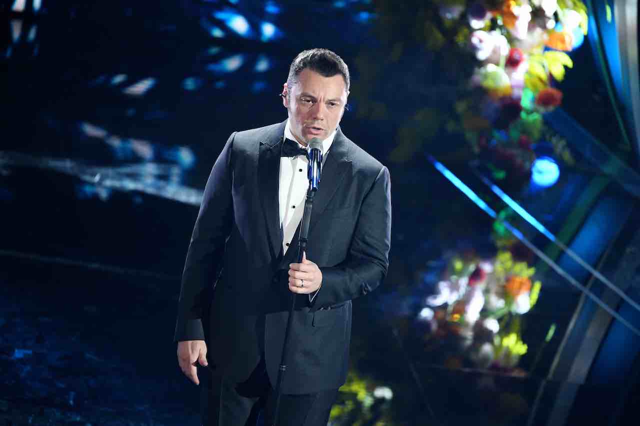 Tiziano Ferro prepara un nuovo appuntamento con i fan (Getty Images)