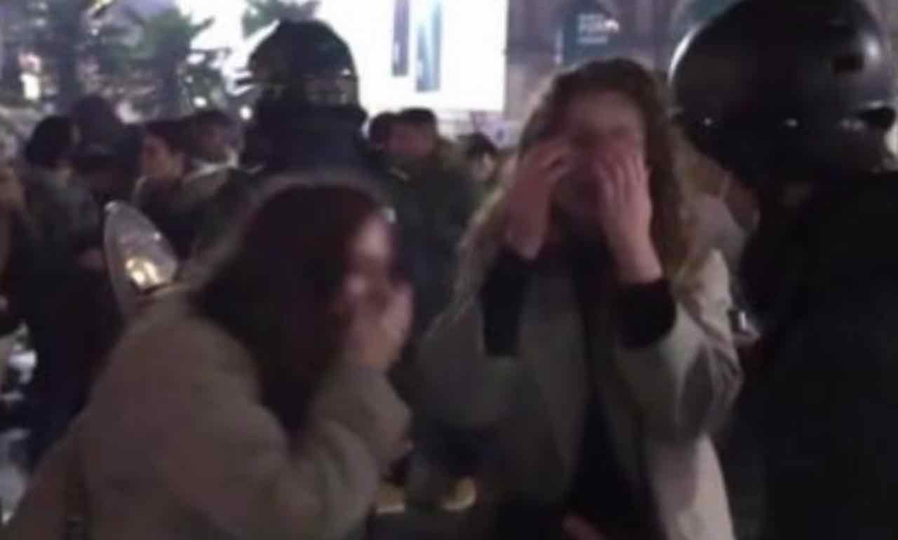 Capodanno Milano violenze piazza Duomo