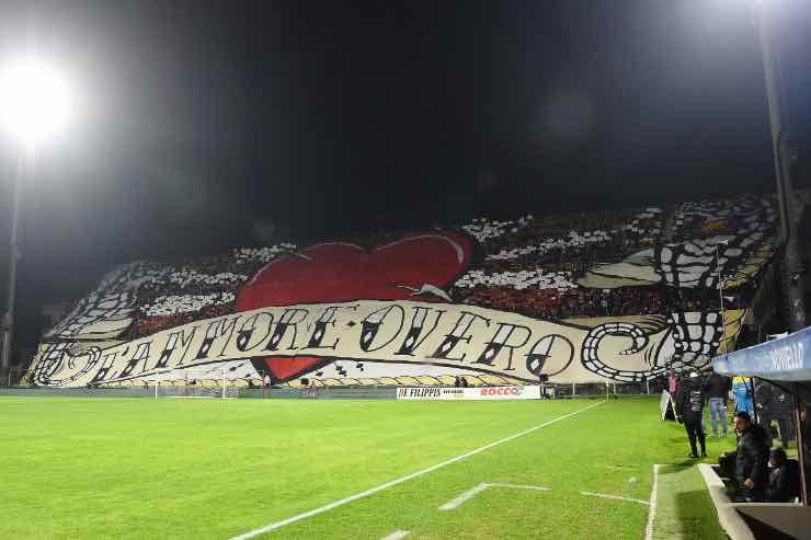 Pubblico stadio Covid 