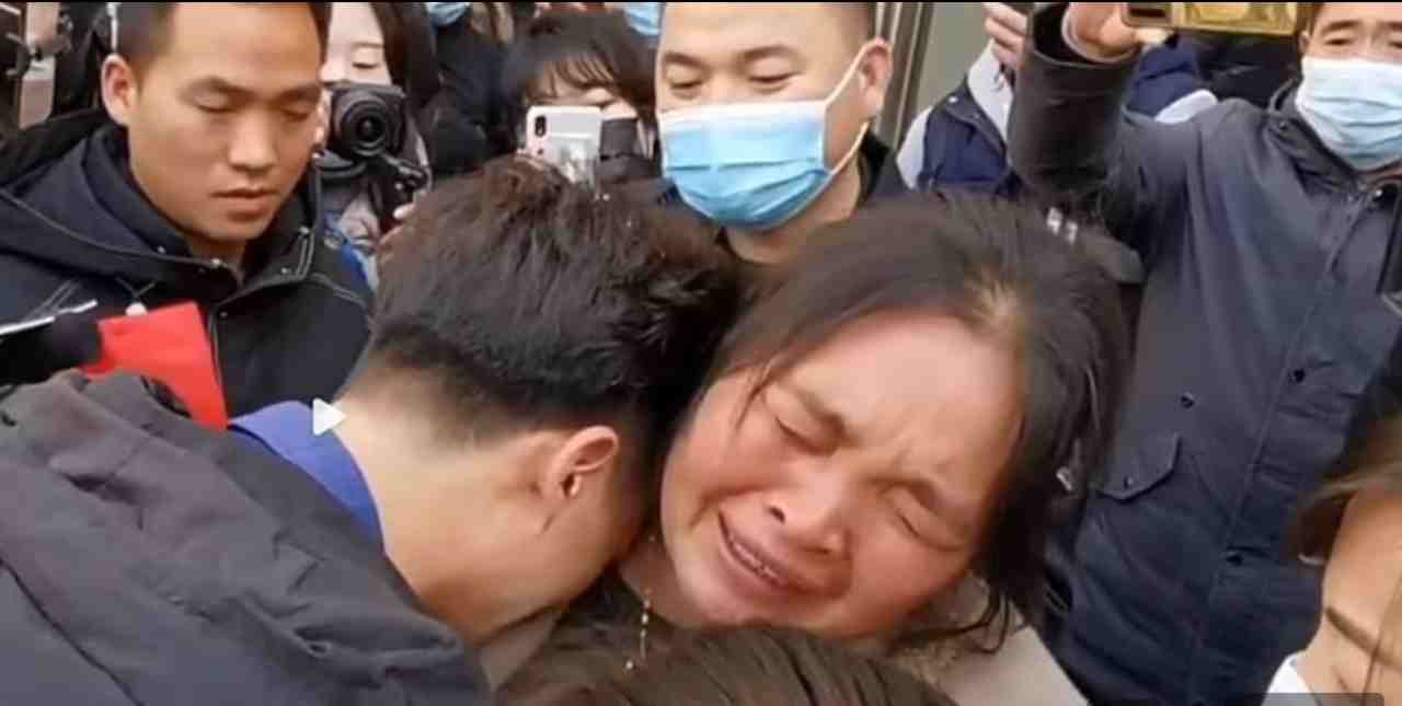 Rapito in Cina ritrova famiglia dopo oltre 30 anni