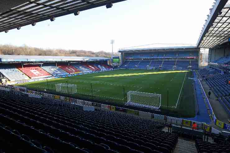 Blackburn Rovers tempesta Eunice