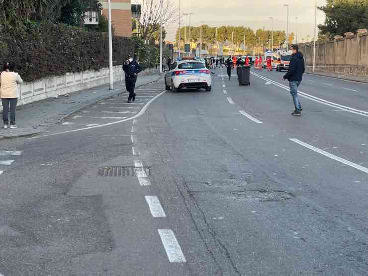 Bimbo Cagliari pirata della strada