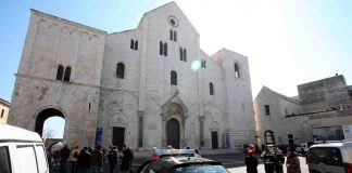 Basilica di San Nicola e Polizia