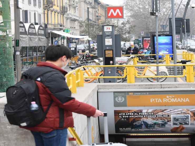 rapina abusi sessuali metro