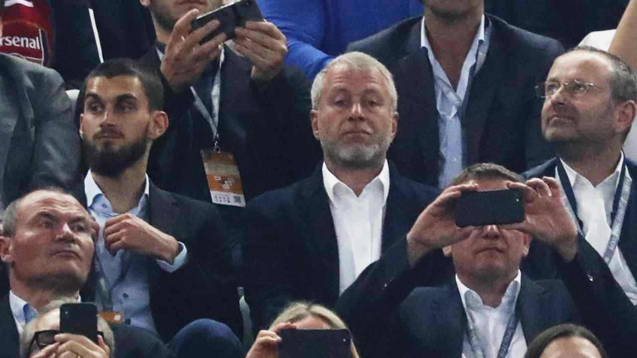 Abramovich in tribuna a seguire il Chelsea