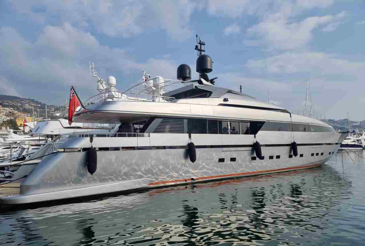 ucraina yacht oligarchi russi