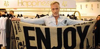 Gianluca Vacchi denuncia