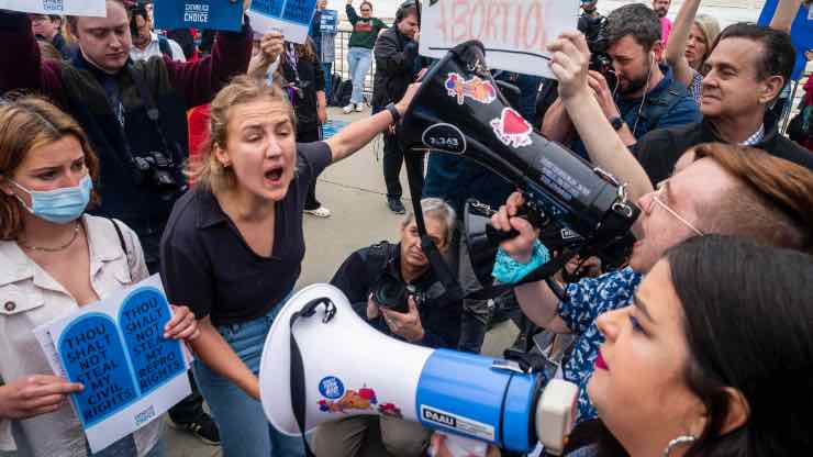 Stati Uniti protesta sentenza aborto 