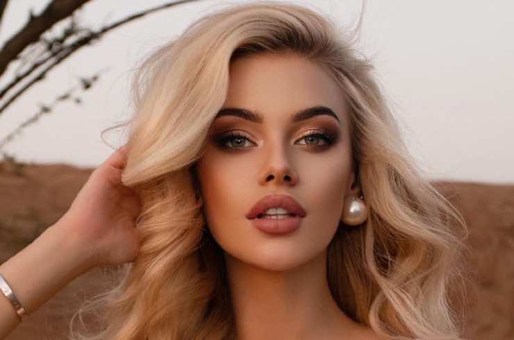 Viktoria Apanasenko guerra Ucraina volontaria Miss Universo 