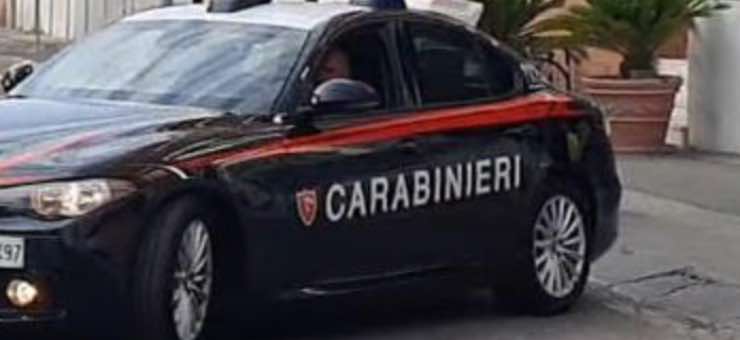 Carabinieri indagini omicidio suicidio