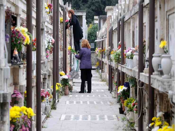 Mistero al cimitero