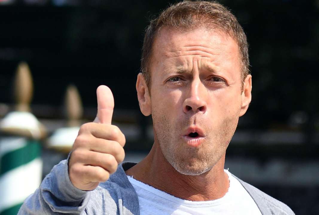 Rocco Siffredi, io e mia moglie facciamo 30 anni di matrimonio: "Meglio di Totti e Ilary"