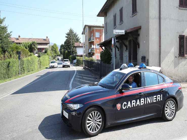 bambino ferito carabinieri