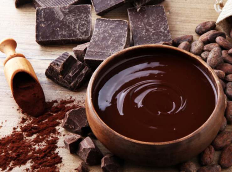 Il cioccolato extra fondente e i suoi benefici per la salute - Free.it