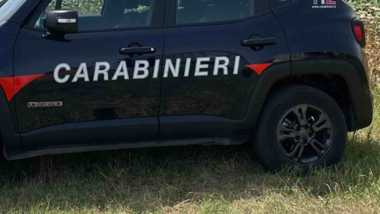 13enne morto suicida, indagini dei carabinieri 