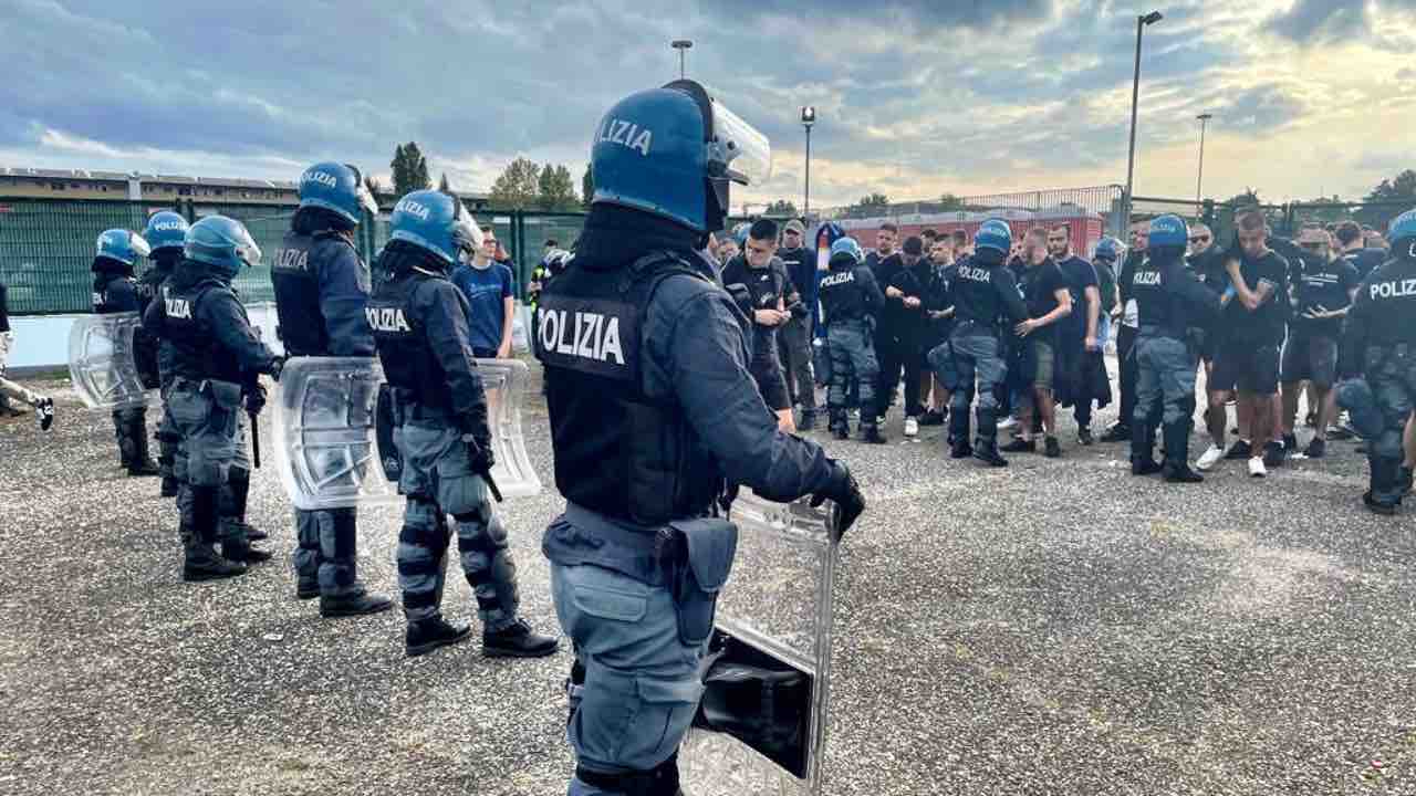 Milan Dinamo Zagabria polizia controlli