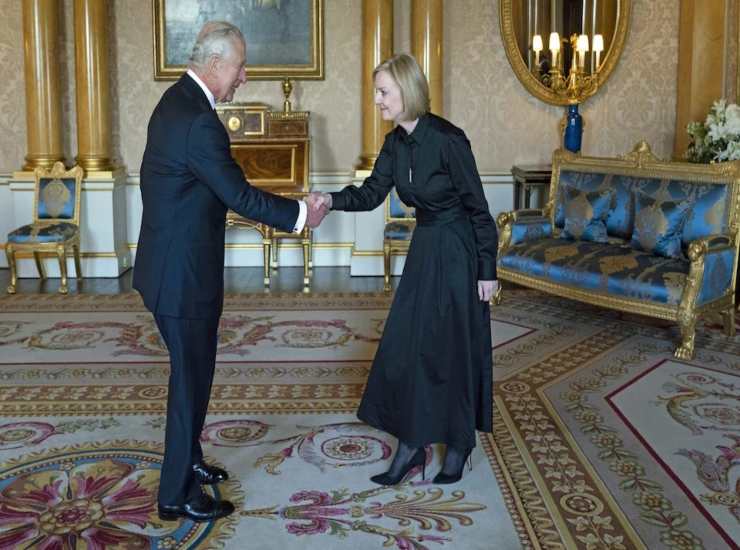 Liz Truss tra riforma economica e Re Carlo III