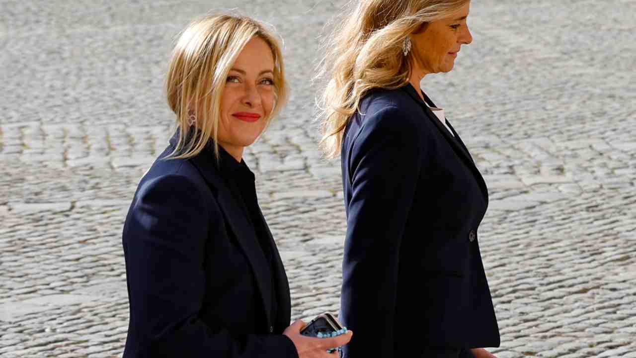 Giorgia Meloni arriva al Quirinale