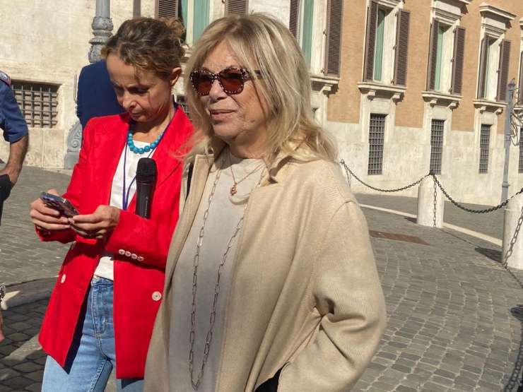 Rita Dalla Chiesa tra i volti dei politici