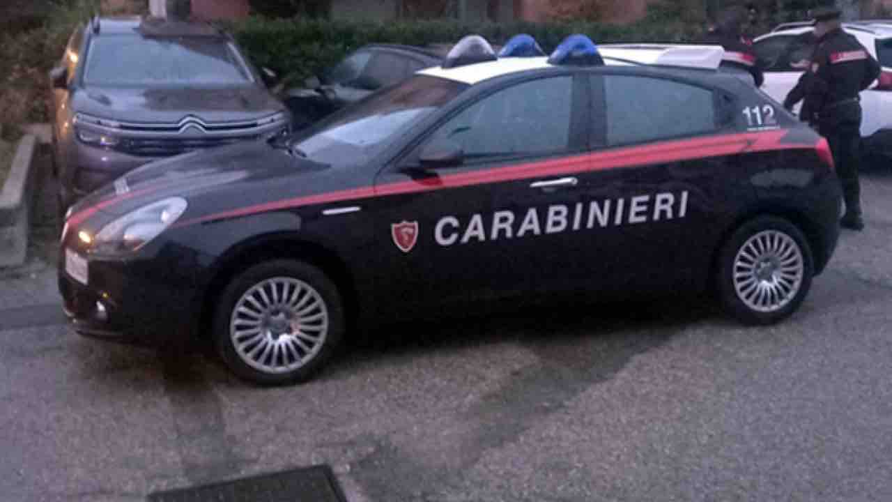 Ragazzo 16enne tetraplegico trovato morto in casa, indagini in corso