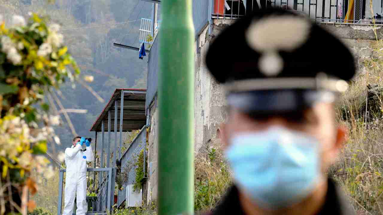 15enne violentata Firenze