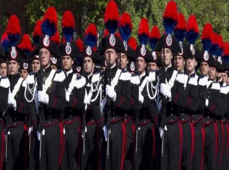 Esclusa dal concorso dei Carabinieri perchè ritenuta troppo grassa 