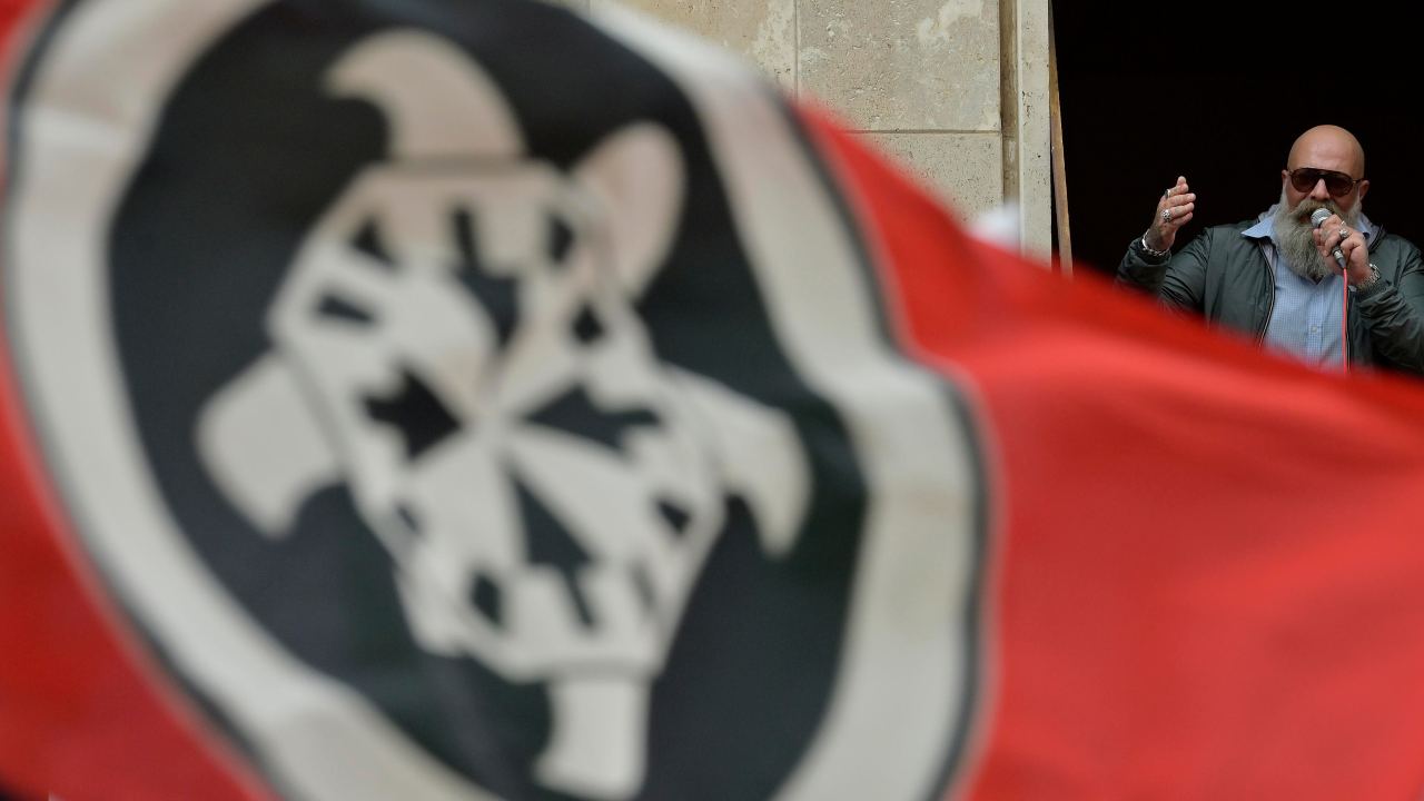 Perquisita la sede di CasaPound