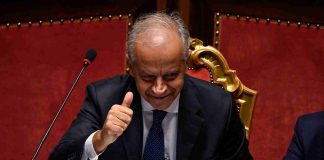 Migranti, informativa del ministro Piantedosi in aula.