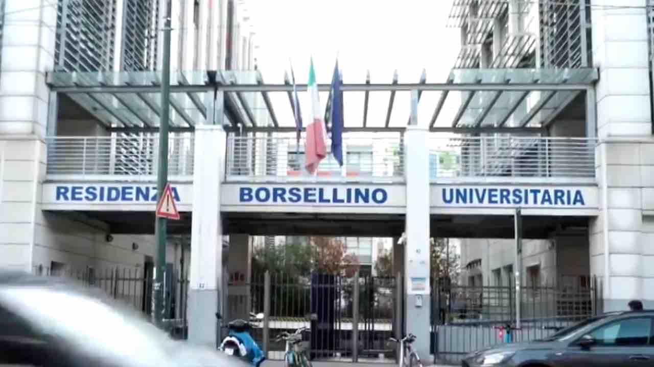 Stupro campus Torino convalida fermo 17enne