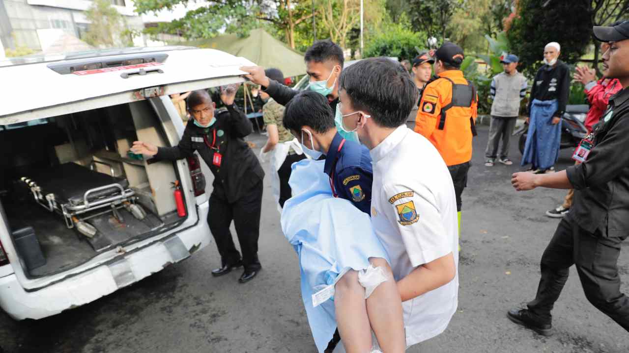 Terremoto in Indonesia, morti e feriti