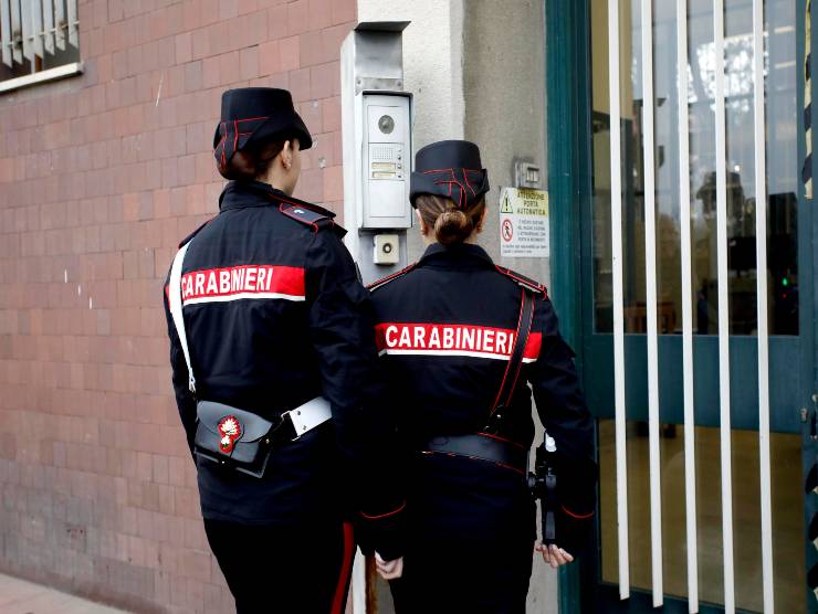 35enne arrestata per aver fatto uccidere il compagno 