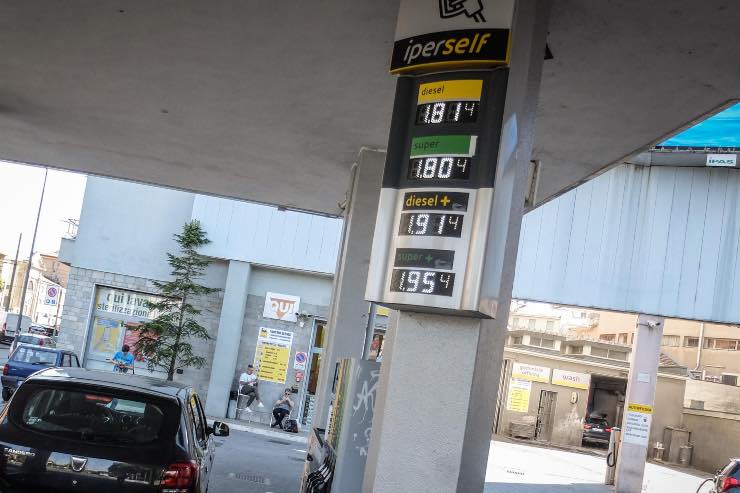 Carburanti aumenti 2023 