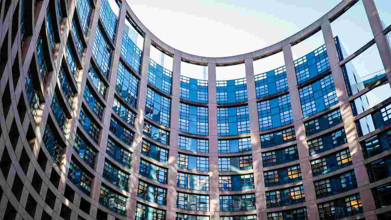 Parlamento europeo, oggi si decide per la convalida del fermo delle 5 persone coinvolete nell'inchiesta