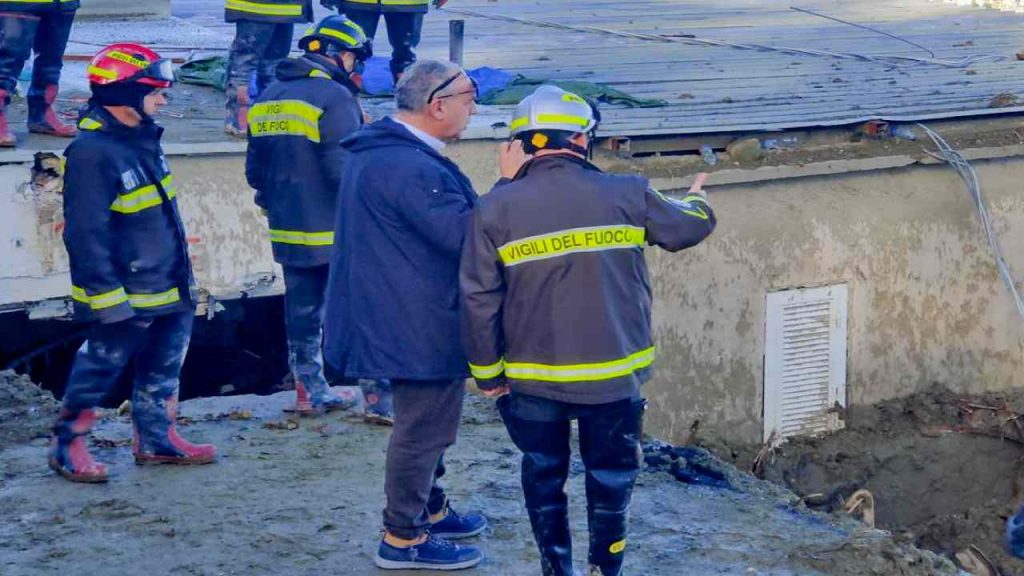 Alluvione Ischia Ritrovato Il Corpo Dell Ultima Vittima In Corso 