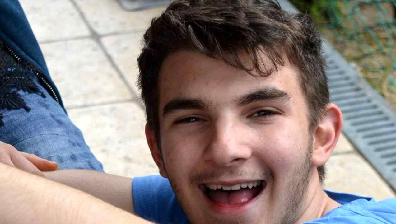 Morte Riccardo Faggi, le parole della madre e il doppio straziante appello