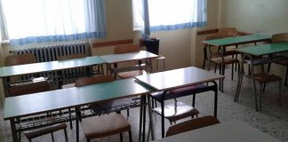 18enne accusa malore in classe e muore poco dopo