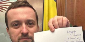 Ucraina, dimmissioni eccellenti nello staff del presidente