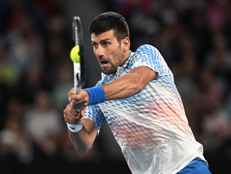 Djokovic perde le staffe per colpa di un disturbatore