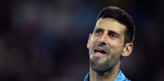Djokovic perde le staffe per colpa di un disturbatore