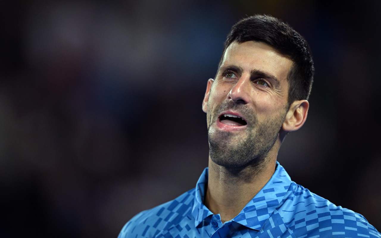 Djokovic perde le staffe per colpa di un disturbatore 
