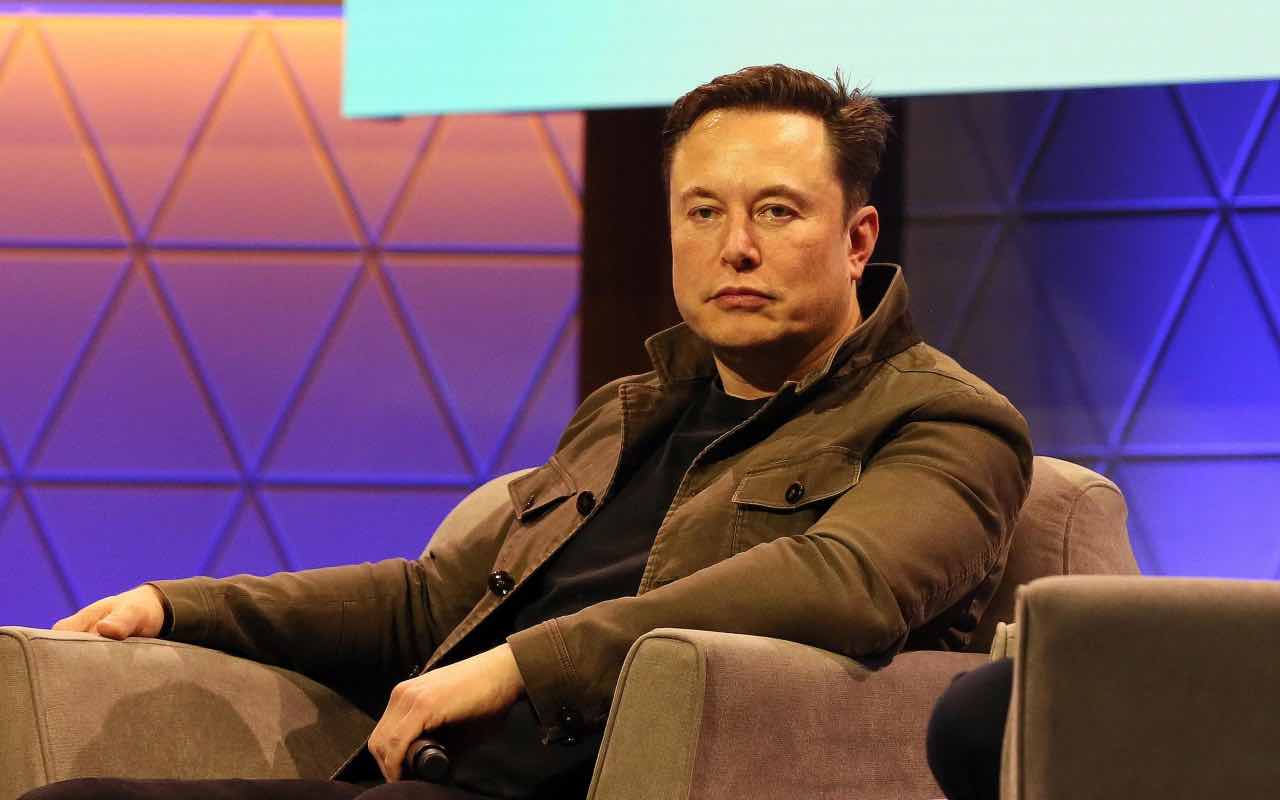 Elon Musk Tesla novità