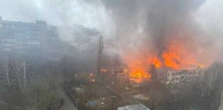 Kiev elicottero precipita vicino asilo