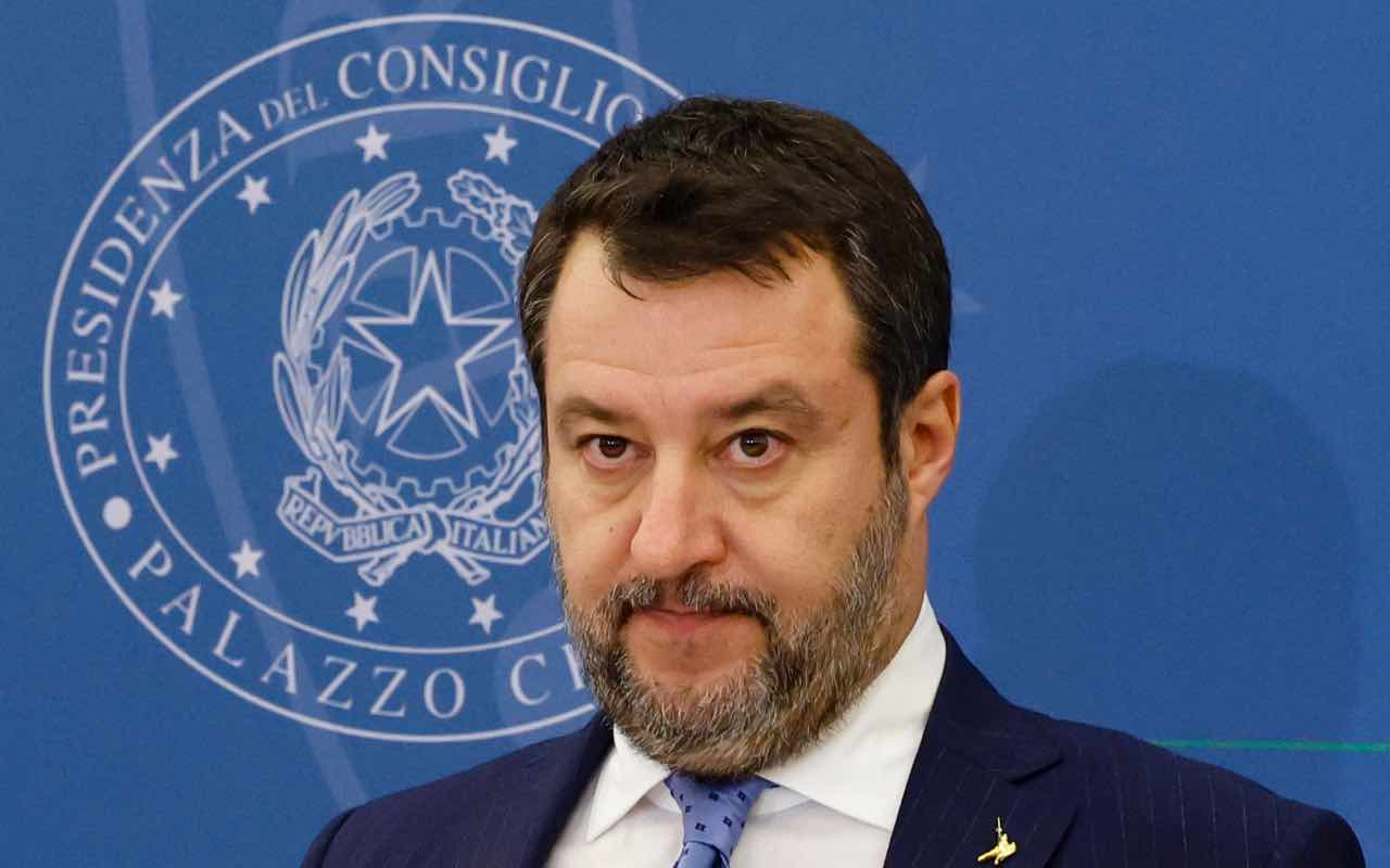 Salvini aggressione figlio