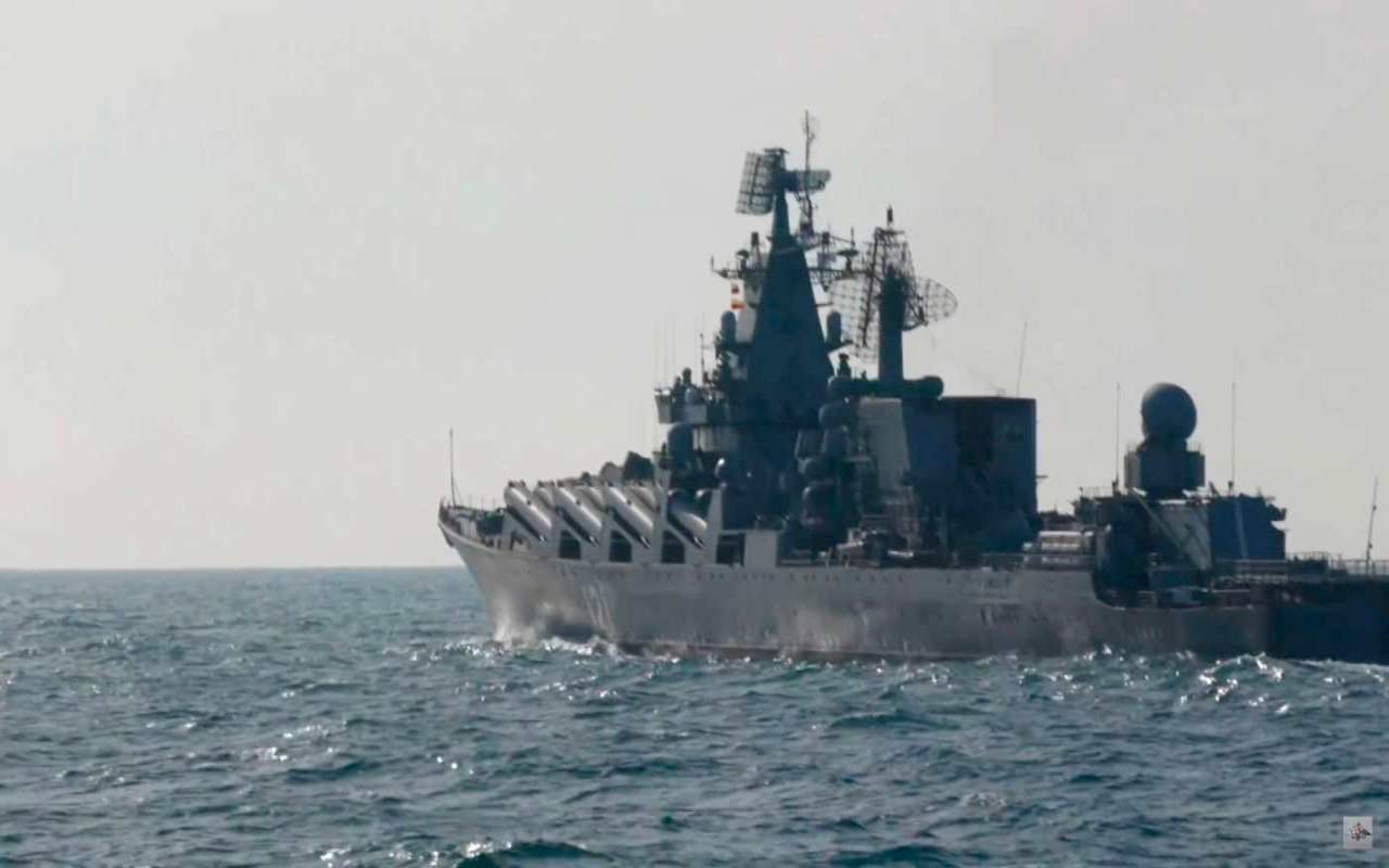 Nave russa con missili ipersonici Zircon nel Mediterraneo 